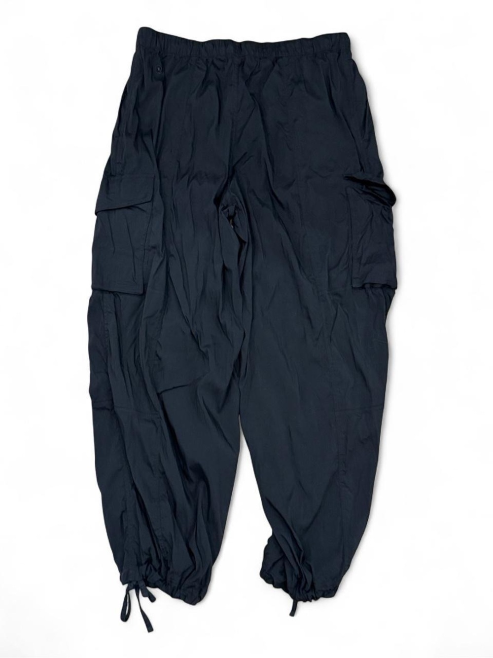Lululemon Lightweight Adjustable Mid-Rise cargo pants Size L - Picture 3 of 6